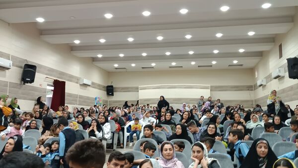 مراسم اختتامیه دومین سال طرح (معلم دوستدار کتاب) در شهرستان لارستان