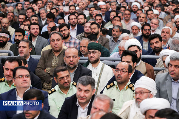 دیدار مسئولان و کارگزاران حج با رهبر انقلاب اسلامی