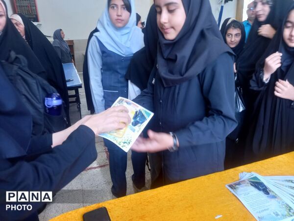 بدرقه پرانرژی هفتمی‌ها؛ از مدرسه تا اردوگاه باغرود