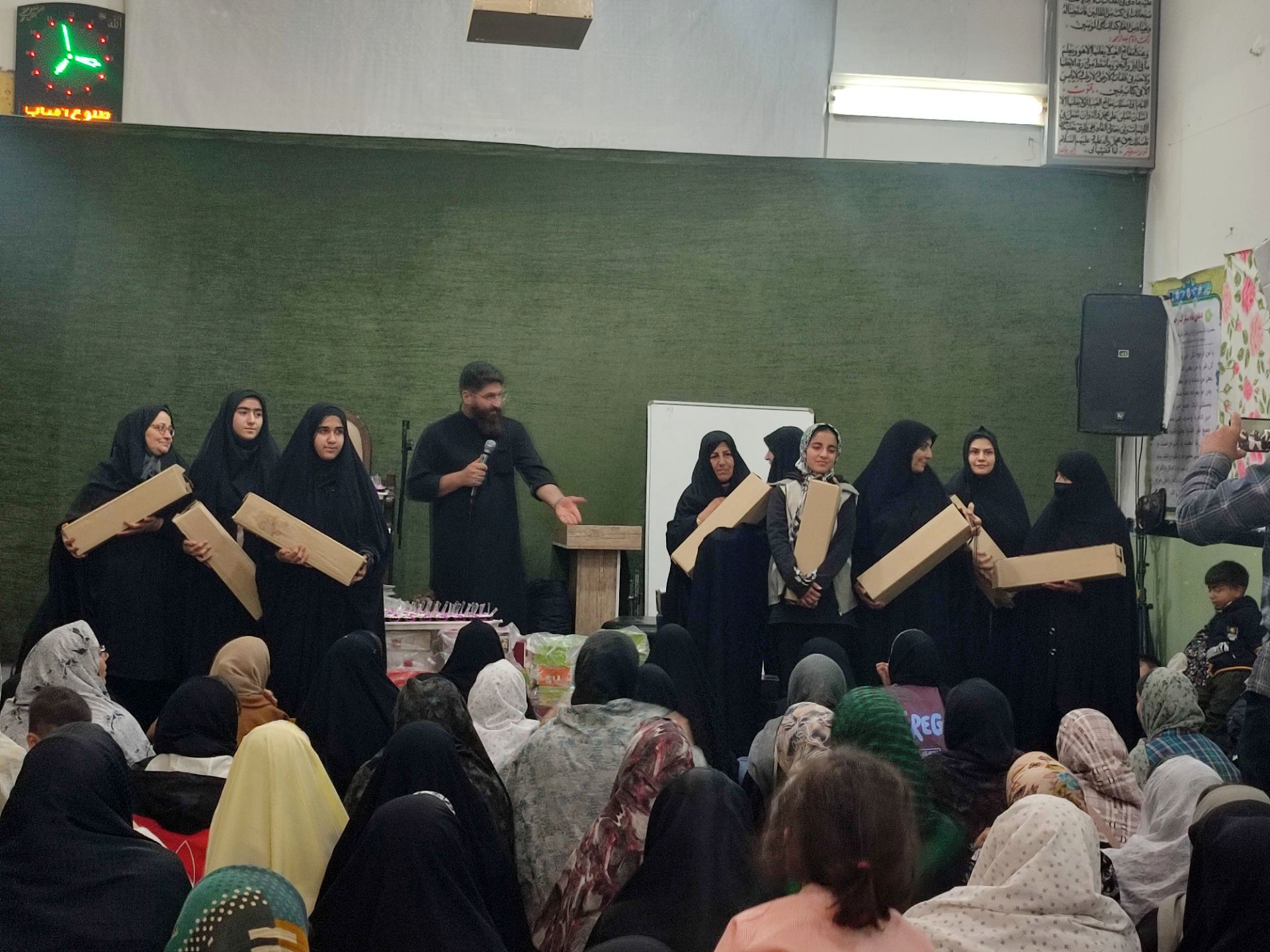 شکوفه‌های پاداش در سپیده‌دم اعتکاف