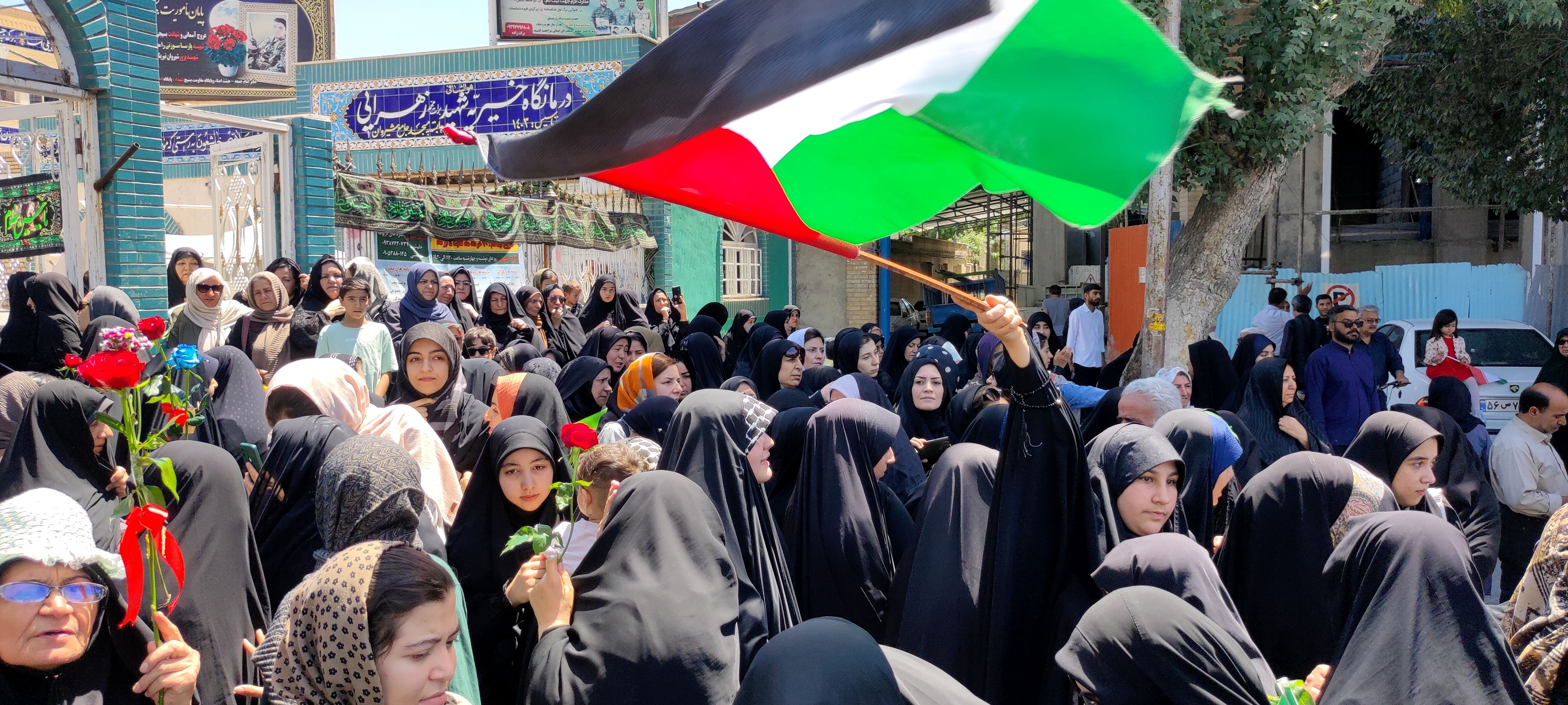 اجتماع بزرگ شیروانی‌ها در محکومیت جنایات صهیونسیتها با سخنرانی «سحر امامی»