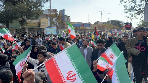 سیزده آبان؛ روز تجدید میثاق ملت با آرمان‌های انقلاب