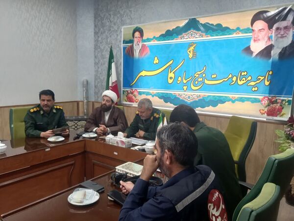 نشست خبری فرمانده ناحیه مقاومت بسیج کاشمر با خبرنگاران به مناسبت هفته دفاع مقدس