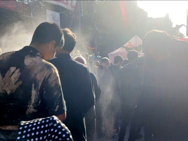 اجتماع عظیم عاشقان حسینی در مراسم خیمه سوزان