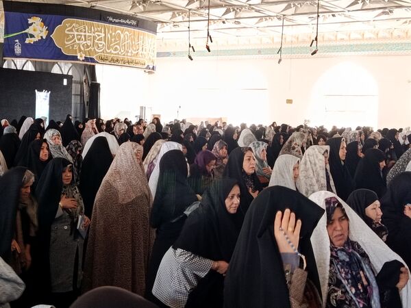 نماز جمعه در شهرستان کاشمر 