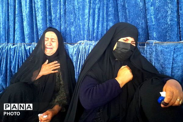 حال‌وهوای معنوی لردگان در جمعه‌ای که با یاد امام شهید و شهدای میناب روشن شد