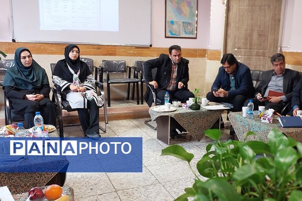 گردهمایی نمایندگان مدیران مناطق شهرستان‌های استان‌‌تهران در بهارستان‌۲