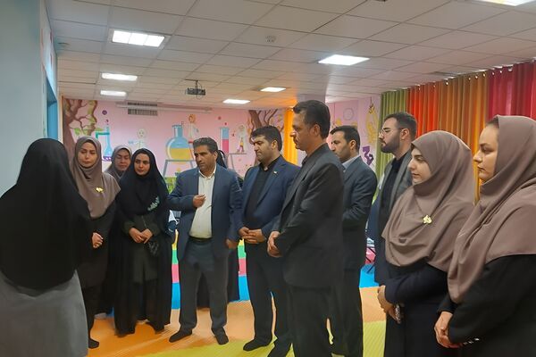 آیین افتتاحیه اتاق بازی و یادگیری در دبستان نیایش شهرستان قدس