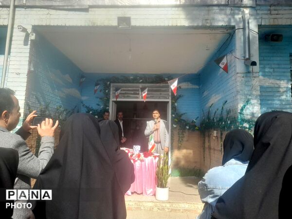 تقدیر از برگزیدگان استانی ششمین جشنواره پژوهش‌سراهای خراسان رضوی در باخرز