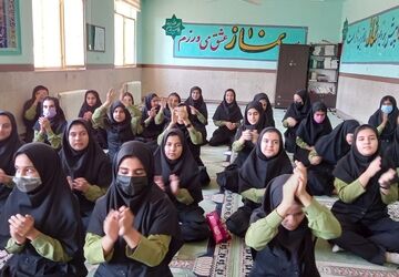 مراسم جشن سالروز ولادت امام حسن عسکری(ع) در دبیرستان حجاب و تربیت هلیلان