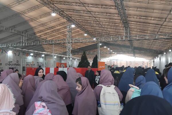 بازدید علمی مدرسه نرگس پردیس از پارک علم و فناوری