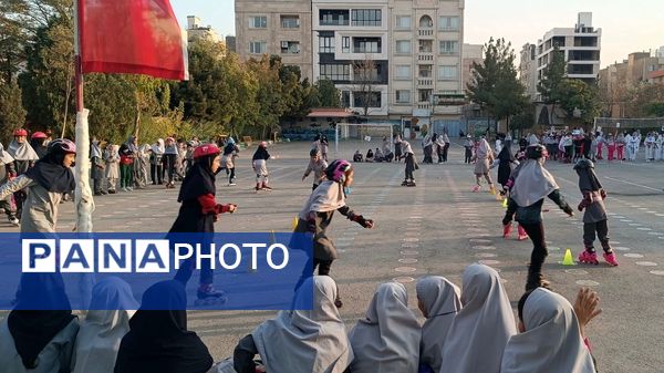برگزاری المپیاد ورزشی دانش‌آموزان با هدف ترویج نشاط و سلامت در مدرسه پنجم مهر