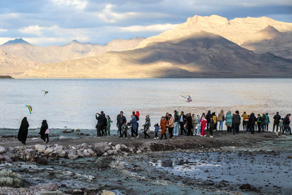 جشنواره بادبادک ها در دریاچه ارومیه