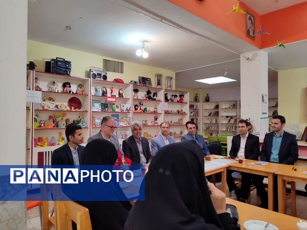 جلسه تقدیر از مدیران و معاونین پرورشی در کانون پرورش فکری کودکان و نوجوانان