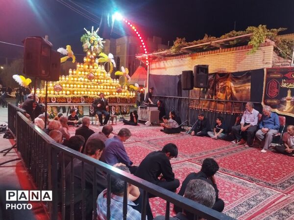 سه شب عزاداری به عشق امام حسین (ع) در اردکان