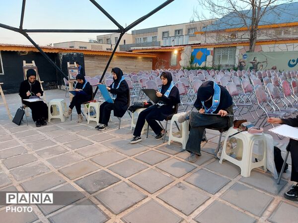 بازدید معاون فعالیت های سازمان دانش آموزی کشور از پاتوق برمدار ایران