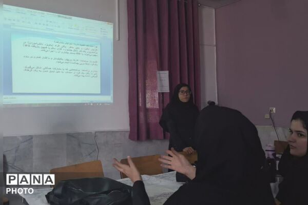 دوره ضمن خدمت مدیریت سلامت جامع دانش‌آموزان در کازرون