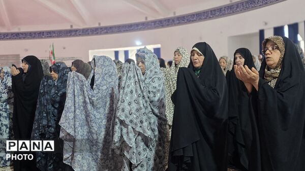 نماز عبادی و سیاسی جمعه مردم فردیس در مصلای  امام خمینی(ره)