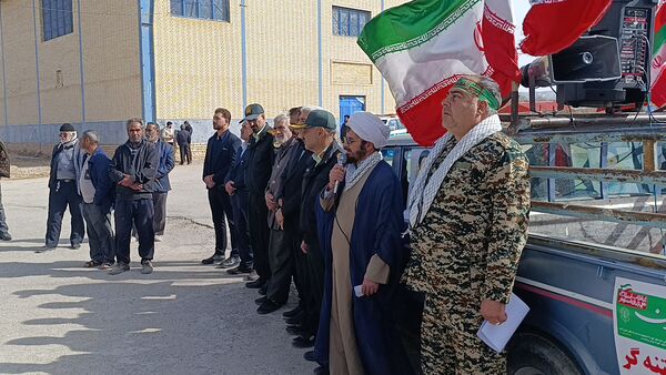 حضور گسترده مردم سفیددشت در راهپیمایی ۲۲ بهمن