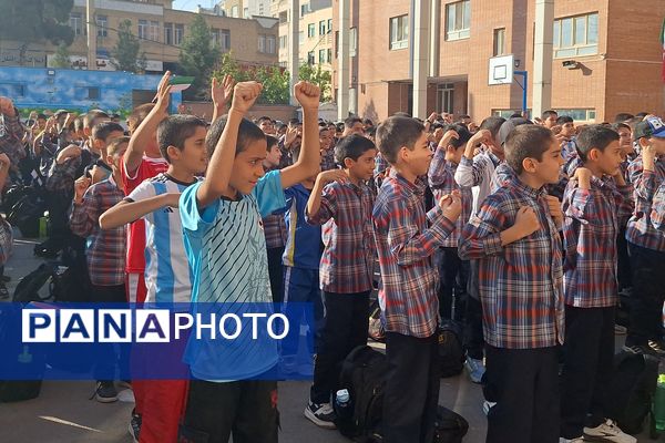 دانش آموزان شیرازی جنایات اسرائیل را محکوم کردند