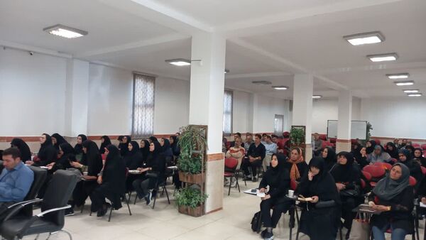 کارگاه آموزشی توانمندسازی مدیران و معاونان اجرایی مدارس متوسطه اسلامشهر