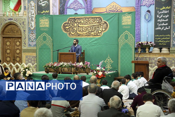 جشن میلاد امام علی(ع) در حرم حضرت معصومه(س) با تلاوت قاریان نوجوان 