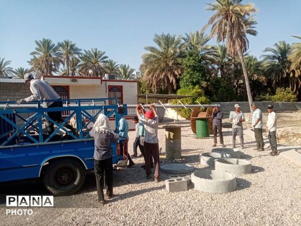نصب برج نور در محوطه حمام مارم فین با مشارکت مردمی