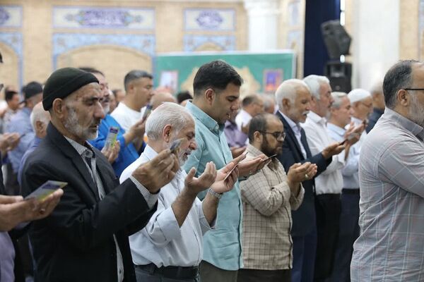 اقامه نماز عیدقربان در باقرشهر 