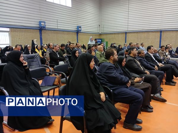 افتتاحیه اولین کارگاه چند منظوره «نوجوان هوشمند» در کشور با هدف توسعه مهارت آموزی و آموزش فناوری‌های نوین