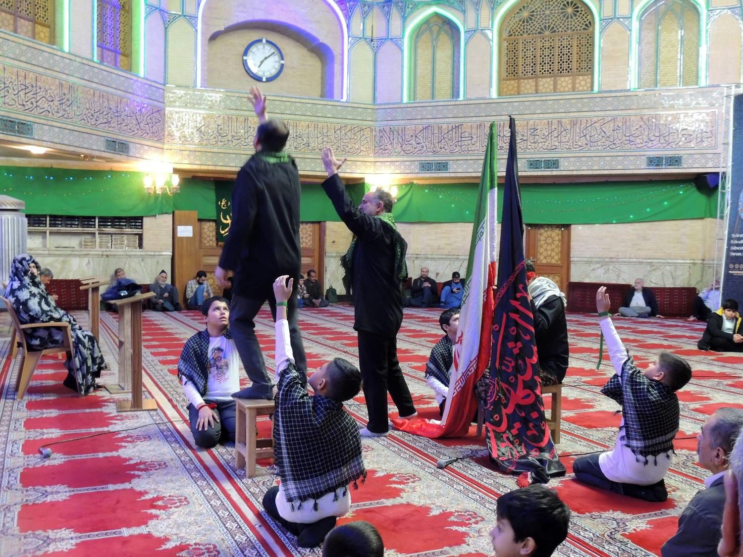 هنر در مساجد می‌تواند قشر جدیدی از جامعه را با گونه‌های مختلف هنری آشنا کند 