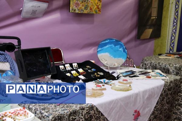  شانزدهمین نمایشگاه صنایع دستی یزد