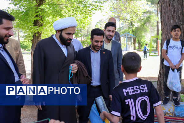 بازدید معاون وزیر آموزش و پرورش از ظرفیت‌های فرهنگی و اردویی استان فارس