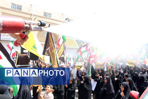 فریاد خشم مردم دارالعباده یزد 