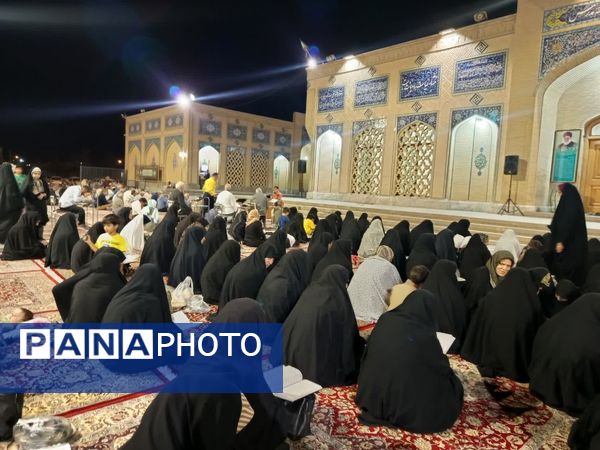 قرائت دعای کمیل در شهرستان کاشمر 