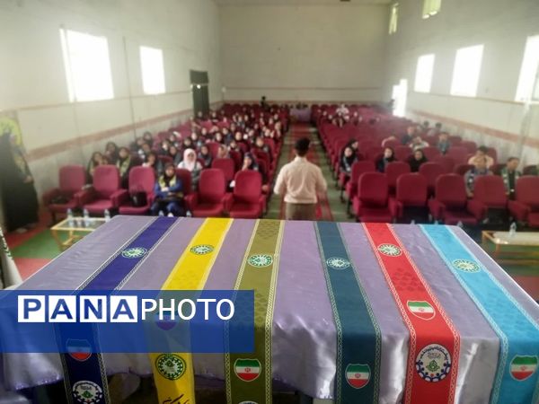 برگزاری کلاس‌های آموزشی ضمن خدمت مربیان پیشتازان در فاروج