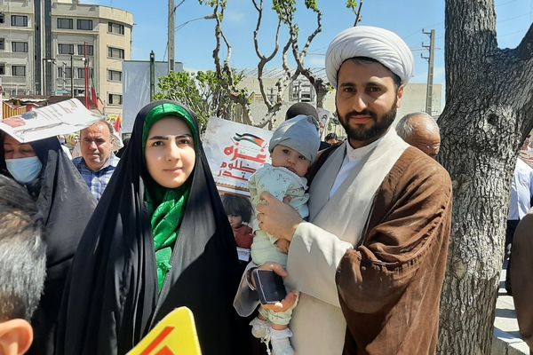 حضور پرشور اقشار مختلف مردم بهارستان دو در راهپیمایی روز جهانی قدس 