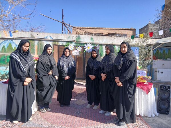 جشن اعیاد شعبانیه در هنرستان تلاش