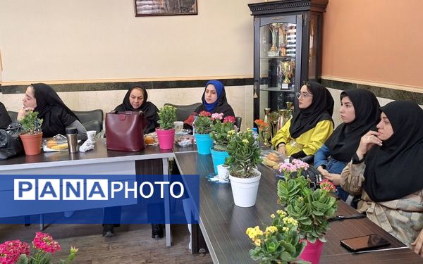 کارگاه توانمند‌سازی مشاوران مدارس شهرستان قرچک‌ 