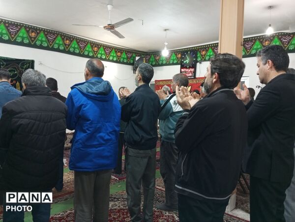 عید بندگی در مسجد ابوالفضلی نیشابور 