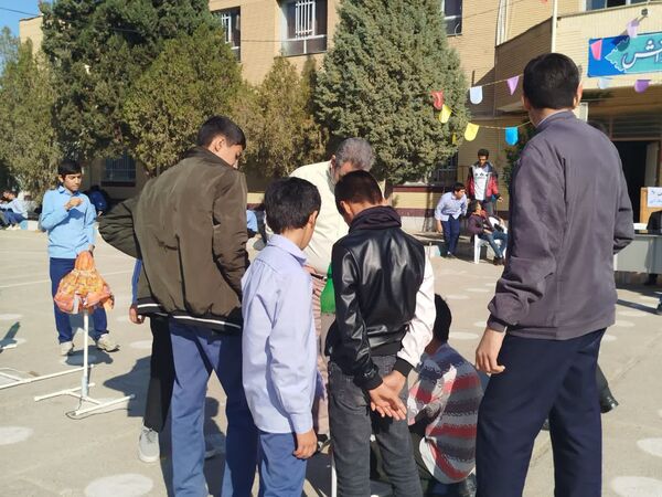 برگزاری مسابقات موشک آبی در کاشمر