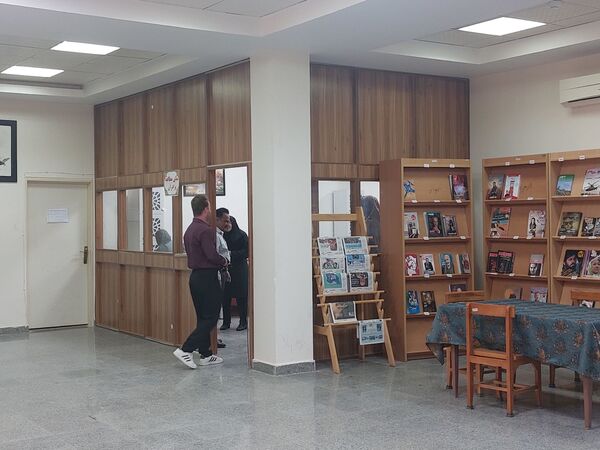 گردهمایی هنرمندان به مناسبت بزرگداشت استاد شهریار در شهرستان حاجی آباد