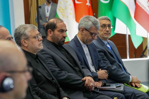 بیست و هشتمین نشست شورای وزیران اکو در مشهد (۲)