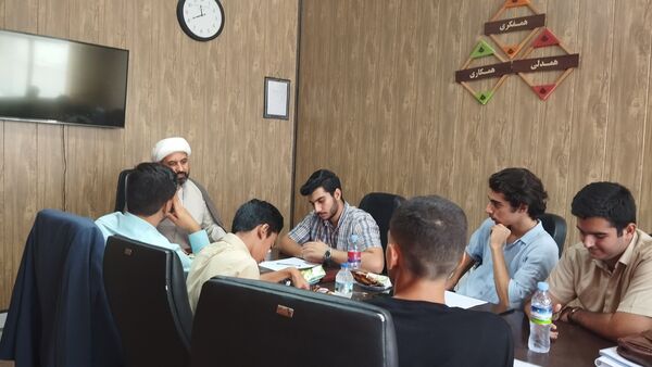 نشست هیات رئیسه شورای دانش‌آموزی استان البرز