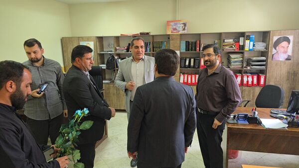 تجلیل از معلمان اداره آموزش و پرورش با حضور خادمان اجرایی و انتظامی شهرستان نظرآباد