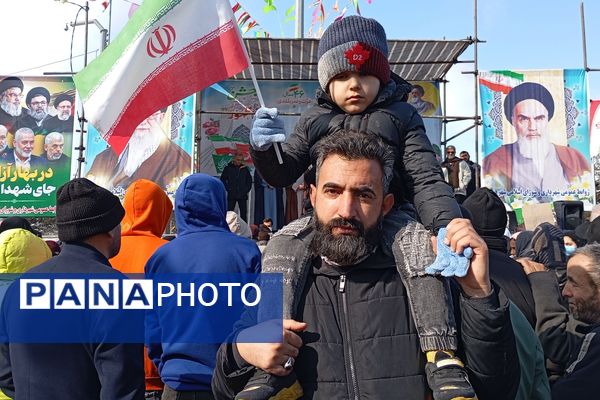 حماسه‌ مردم قروه در راه پیروزی انقلاب