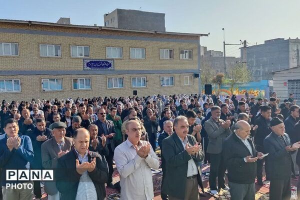شکوه وحدت در قرچک؛ اقامه باشکوه نماز عید سعید فطر در صفوفی الهی
