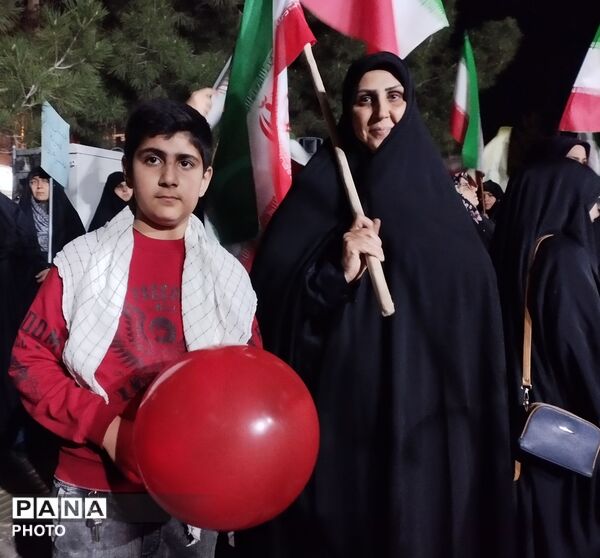 شبی با فرهنگیان در همدان