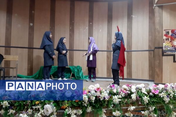 داوری آثار تئاتر درسی در ناحیه سه شیراز 