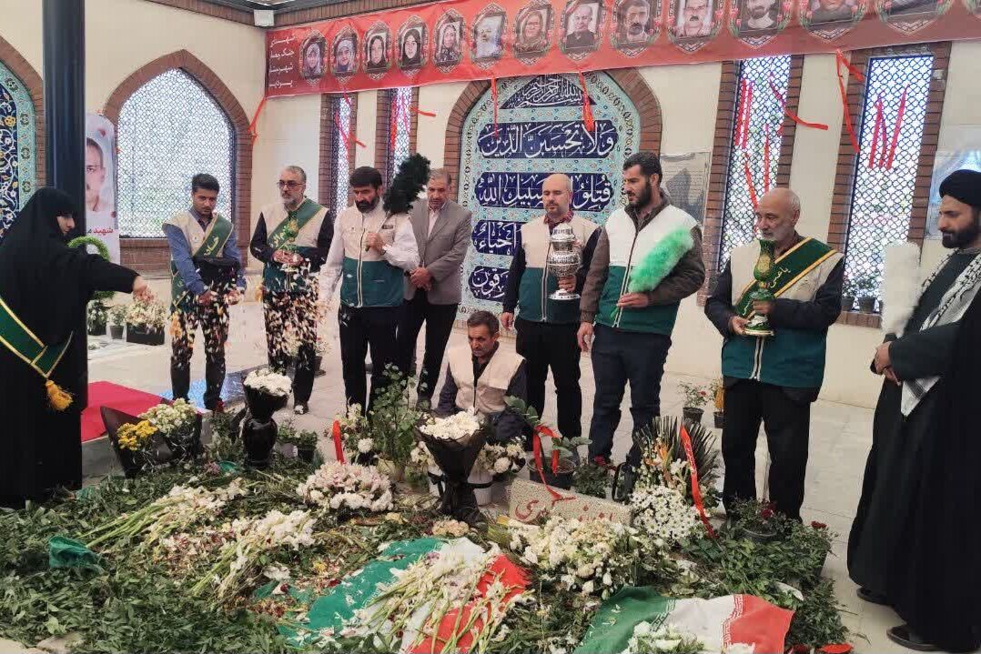 دفتر آستان قدس رضوی پردیس مدرسه‌ای برای یادگیری فرهنگ ایثار و خدمت است