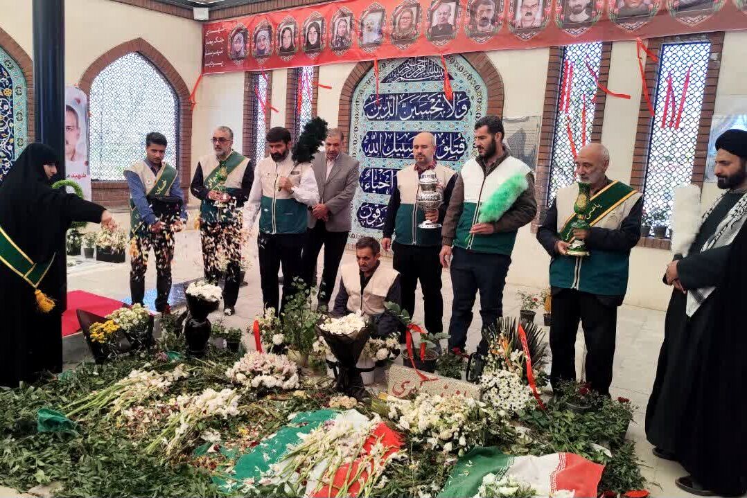 دفتر آستان قدس رضوی پردیس مدرسه‌ای برای یادگیری فرهنگ ایثار و خدمت است